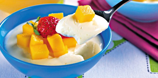 receita-sobremesa-cremosa-com-frutas