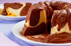 receita-bolo-trufa-laranja-sorvete-chocolate-