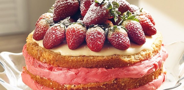 bolo-trufado-morango-naked-cake