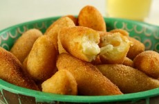 receita-bolinho-mandioca-queijo.jpg