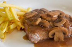 Bife-Molho-Madeira-Cogumelos-SI-2