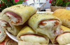 receita-de-joelho-de-presunto-com-queijo-os-famosos-enroladinhos