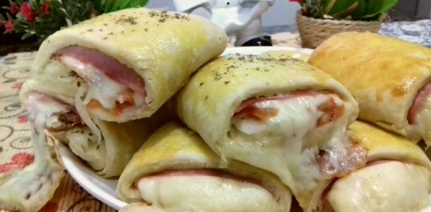 receita-de-joelho-de-presunto-com-queijo-os-famosos-enroladinhos