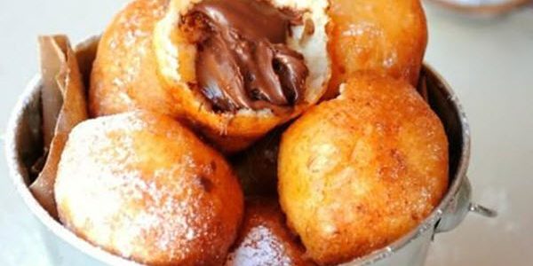 bolinho-de-chuva-recheado-com-nutella