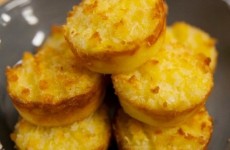 Bolinho_de_mandioca_com_coco