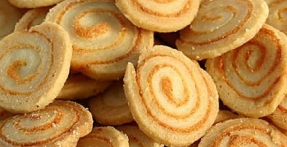 Receita-Biscoitinho-Medalhão-de-Queijo (1)