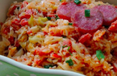 Arroz-de-Linguica-de-churrasco-com-repolho-muito-gostoso-1-1