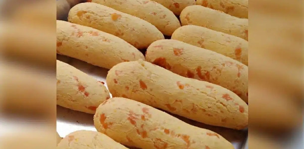 Biscoito-de-polvilho-com-queijo-um-biscoito-de-polvilho-assado-no-forno-facil-e-delicioso-1