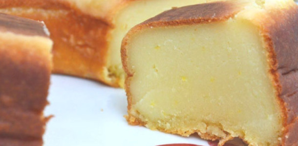 Bolo-de-leite-um-bolo-tao-cremoso-que-parece-ate-um-pudim-porem-simples-e-delicioso-1