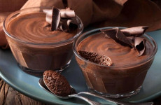 Mousse-de-chocolate-simples-e-rapido-vai-ser-sucesso-no-seu-almoco-de-domingo-1