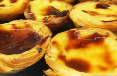 Pasteizinhos-de-Belemimpossivel-de-Resistir-e-Comer-Apenas-Um-1