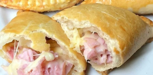 Pastel-de-forno-com-4-ingredientes-fica-uma-delicia-e-melhor-que-os-de-feira-1