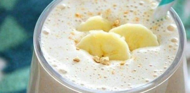 Shake-Detox-de-Banana-simples-de-fazer-e-super-saudavel-1