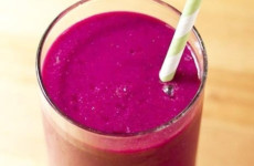 Suco-de-acai-com-banana-e-laranja-refrescante-e-delicioso-1