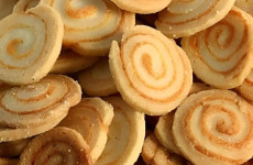 biscoito-medalhao-de-queijo-1024x683-1-1