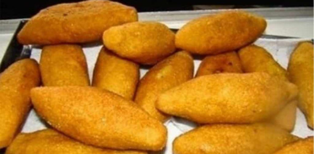 bolinho-caipira-de-frango-com-farinha-de-milho-1024x683-1-1