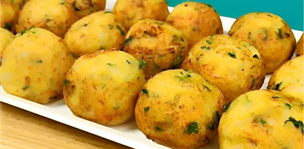 bolinho-de-batata-com-frango-16-0811