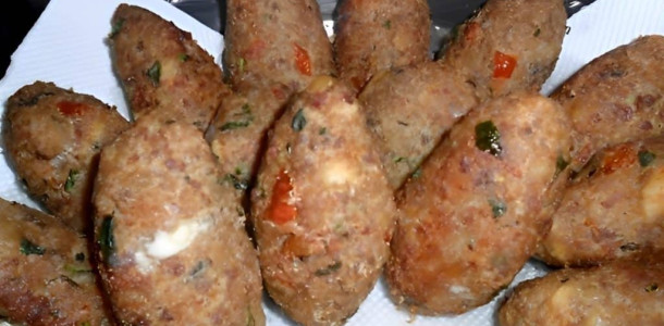 bolinho-de-carne-com-pao-amanhecido-1024x683-1-1