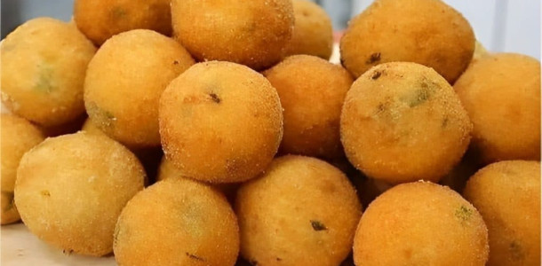 bolinho-de-mandioca-simples-1024x683-1-1