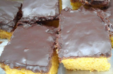 bolo-de-cenoura-com-casquinha-de-chocolate-1024x683-1-1