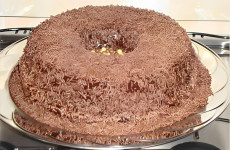 bolo-de-chocolate-sem-farinha-1024x683-1-1