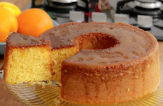 bolo-de-laranja-com-calda-receita-toda-hora-1024x683-2