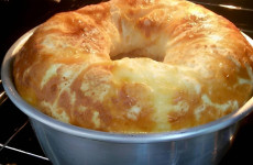 bolo-pao-de-queijo-receita-toda-hora-1-1024x683-1-1