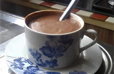 chocolate-quente-1-1024x683-1-1