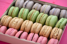 macarons-1024x684-1-1