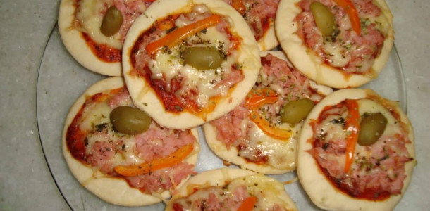 mini-pizza-1024x768-1-1