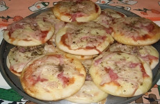 mini-pizza-caseira-1024x683-2-1