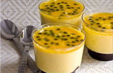 mousse-de-maracuja-com-suco-em-po-1024x683-1-1