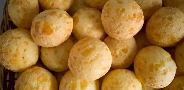 pao-de-queijo-1024x683-4-1