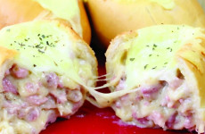 pao-recheado-um-lanche-rapido-e-facil-receita-toda-hora-1024x683-1-1