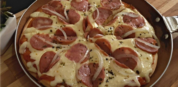 pizza-de-frigideira-1024x683-2-1