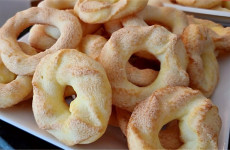 rosquinha-doce-de-polvilho-17-041-1024x650-1-1