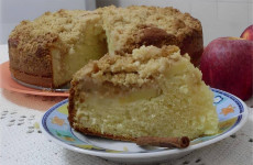 torta-de-maca-com-farofa-1024x683-1-1