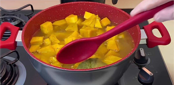 caldo-de-abobora