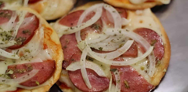 mini-pizza-de-frigideira-02-10