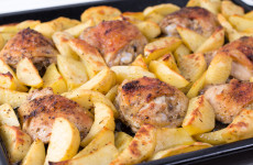 frango-com-batata-no-forno-scaled-1