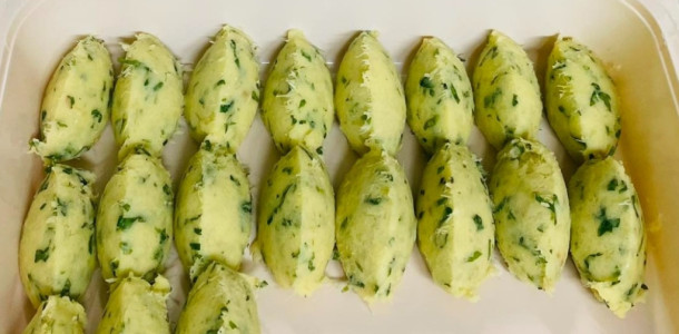 Bolinhos de bacalhau como a minha querida avó me ensinou, faço sempre até com outros peixes, RENDE BASTANTE