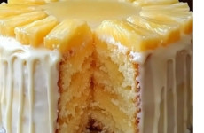 bolo-de-suco-de-abacaxi